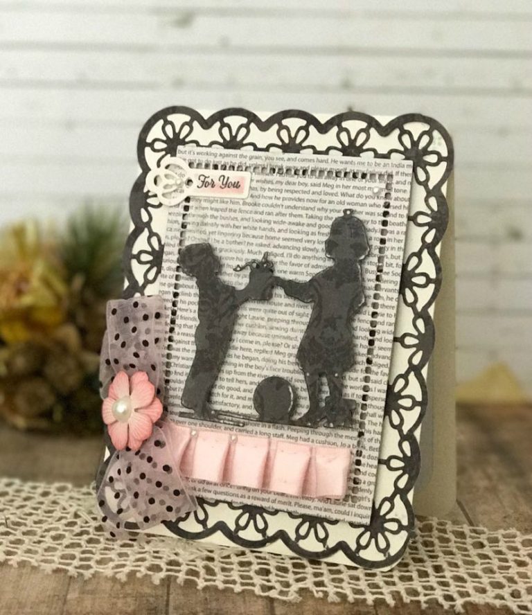 Spellbinders Gift for You Card by Linda Lucas using S5-317 Textured Flowers, S4-829 For You, S5-308 Hemstitch Rectangles, S5-311 Emmeline Treillage, SDS-053 Graceful Tiny Tag Stamp and Die Set #spellbinders #cardmaking #diecutting 