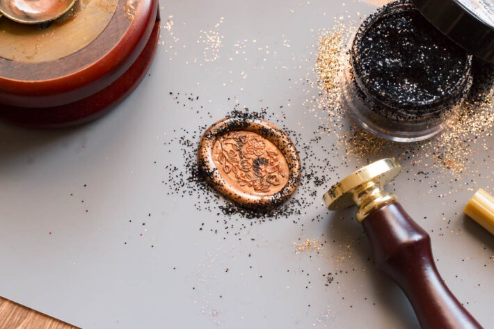 Mix Your Wax Seals with Glitter! 
