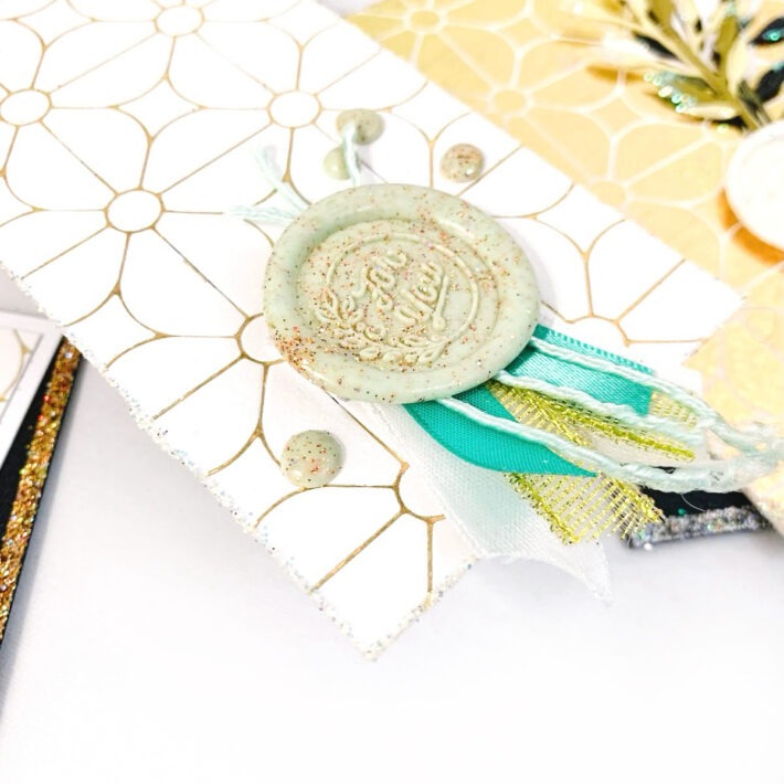 Add Sparkling Details to Your Projects with Art Glitter